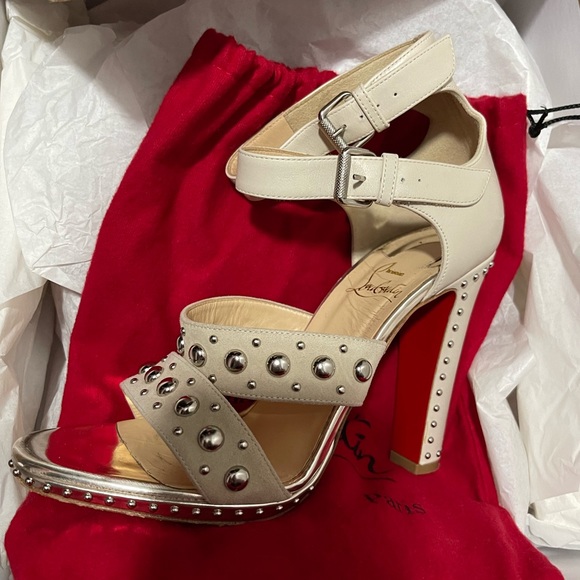 Christian Louboutin Black/Gunmetal studded heels size 38.5 - Picture 2 of 5